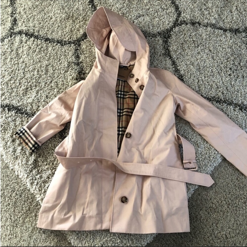 Burberry Gabardine Coat- Beige/ Blush